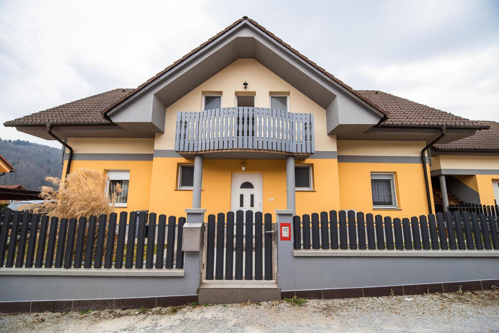 Apartment Zelimlje Skofljica Bagian luar foto
