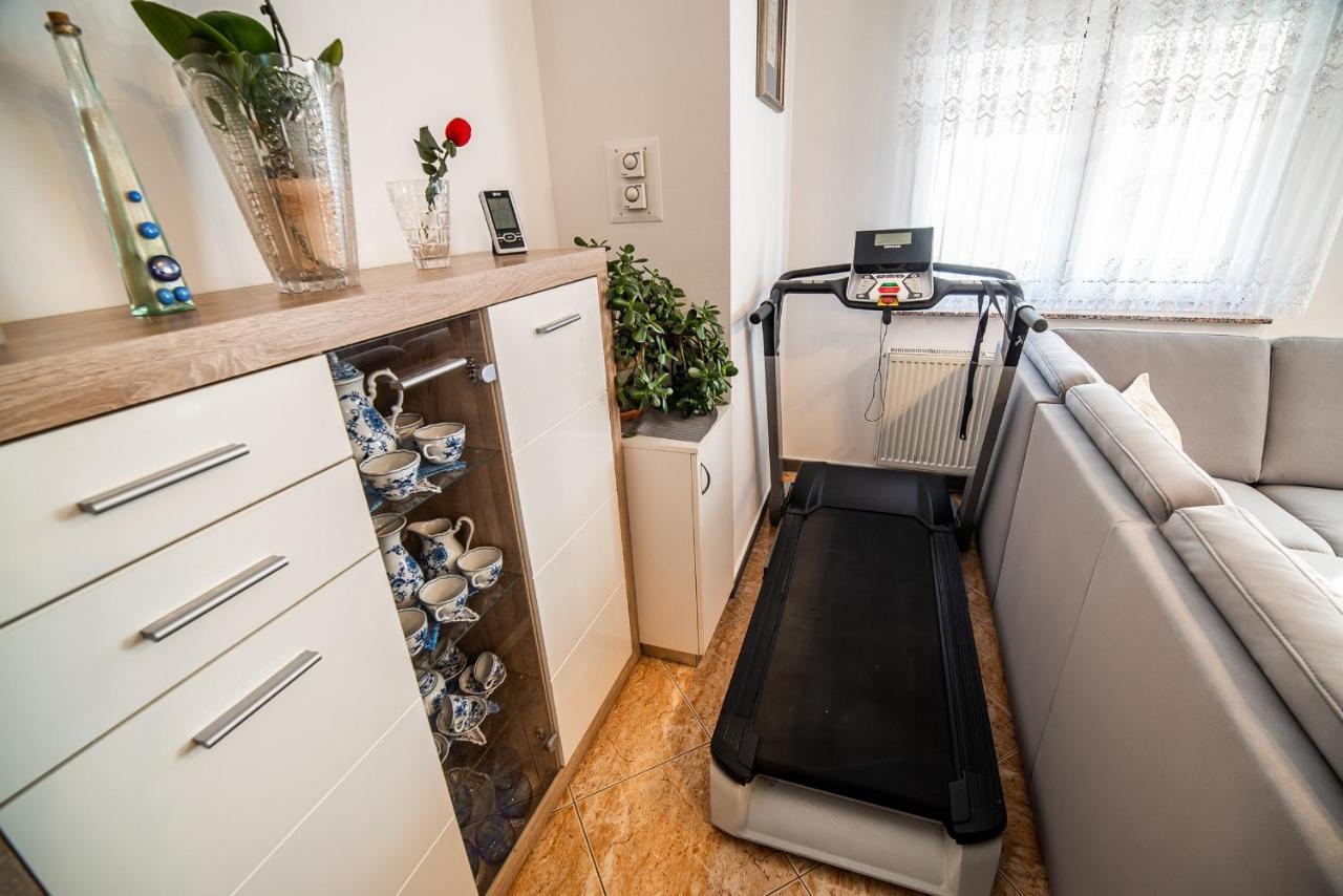 Apartment Zelimlje Skofljica Ruang foto