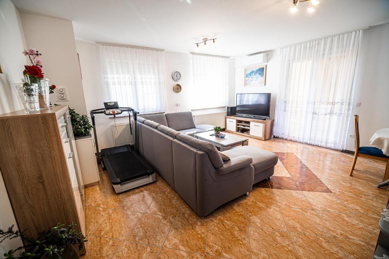 Apartment Zelimlje Skofljica Bagian luar foto