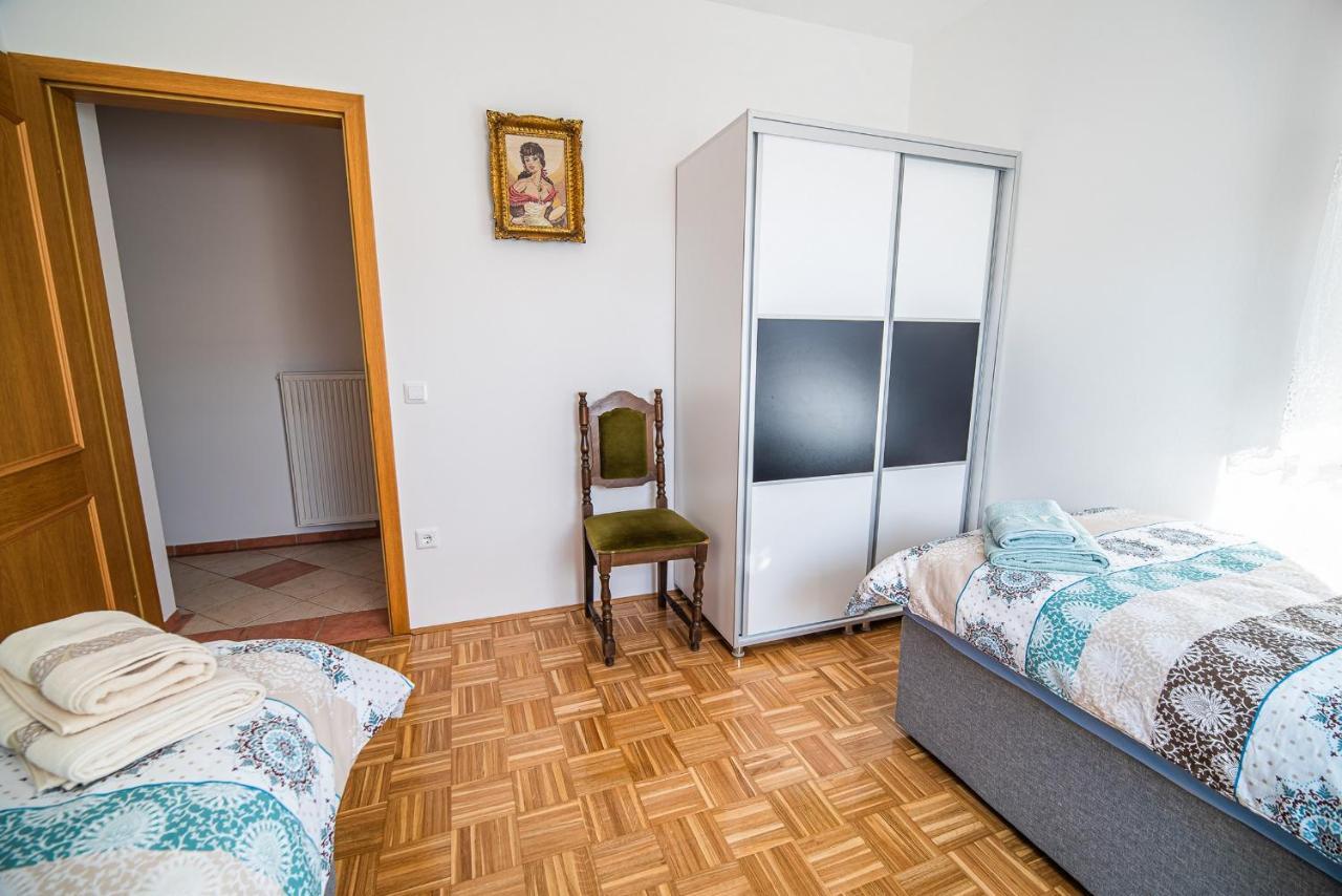 Apartment Zelimlje Skofljica Ruang foto