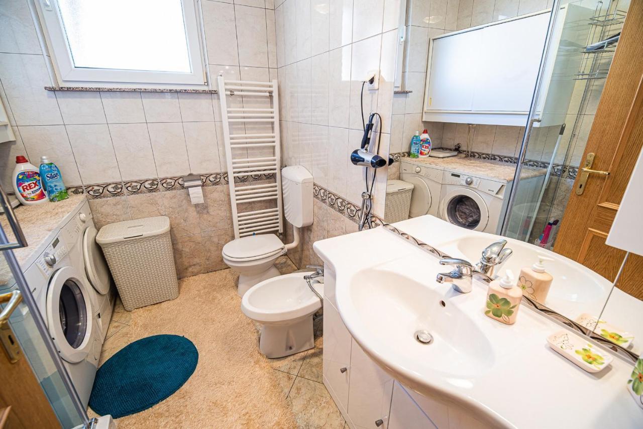 Apartment Zelimlje Skofljica Bagian luar foto